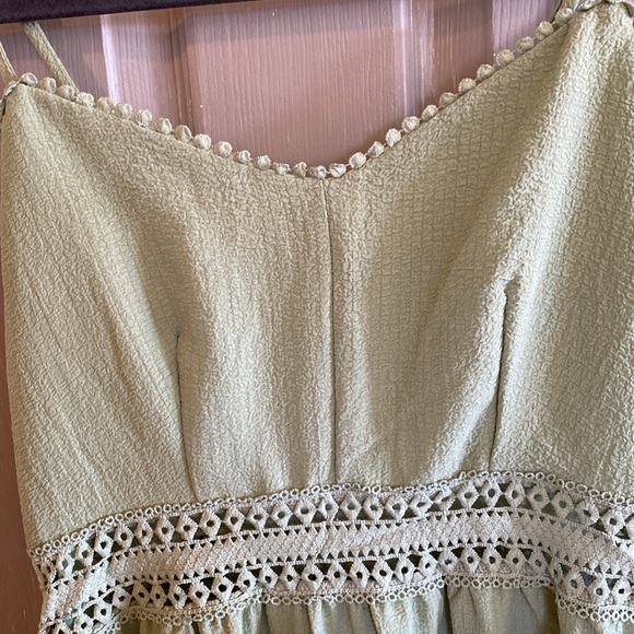 Kara and Kate dress, size M mint or sage green. - Picture 4 of 8